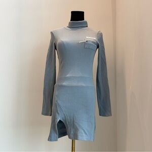 Elegant Long-Sleeve Blue Dress with Pocket